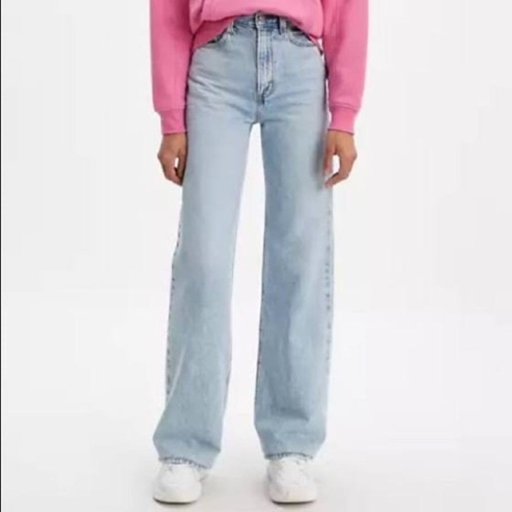 Levis high rise rib cage wide leg blue jeans size 28